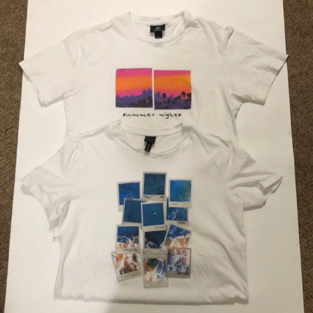 Set of 2 H&M short sleeve t-shirts
